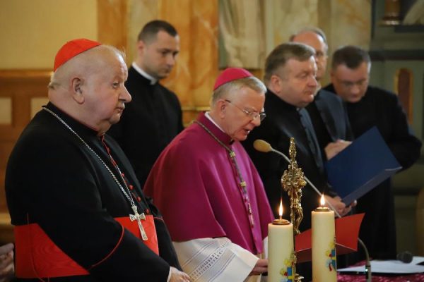 Msza św. w intencji pomyślnego przebiegu procesu beatyfikacyjnego Karola i Emilii Wojtyłów